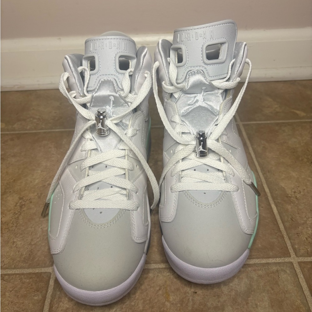 2022 Wmns Air Jordan 6 Retro 'Mint Foam'
